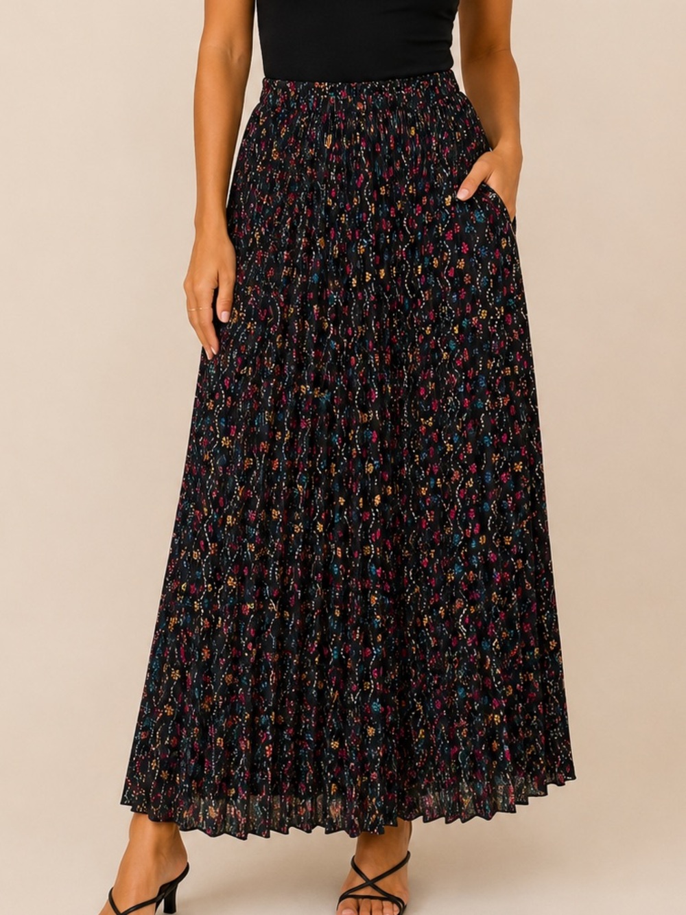 Women’s Unbranded Black Floral Pleated Maxi Skirt with Elastic Waist